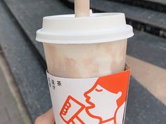 芋泥波波牛乳-喜茶(上海泰禾大厦店)