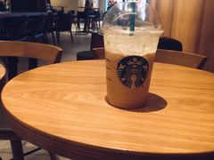 -星巴克(汕尾信利城市广场店)