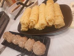 -鲜入围煮花胶鸡海鲜火锅