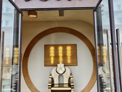-蟹家大院 · 独揽江景(滨江店)