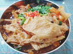 超大块豆皮-红鼻子桂林米粉(金唐新光界店)