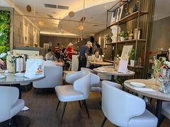 大堂-必胜客(漕宝路店)