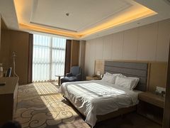 -兴芮温泉度假区