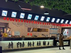 -都市枪神实弹射击俱乐部