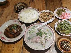 -老方桌烂蹄花川菜馆(九龙坡店)