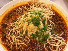 蒜泥白肉-洪平血旺椒麻鸡雅鱼饭店(熊猫大道店)