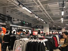 -首创奥特莱斯(西安店)