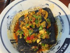 老长沙臭豆腐-黑白电视长沙小吃(美林M·LIVE天地东座店)