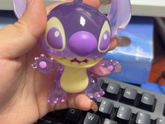 -名创优品(北京新中关购物中心地铁层店)