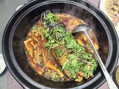 -香山湖家家宴(中山陵店)