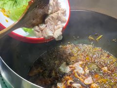 -老船舫·现做活鲜鱼馆(东郊记忆店)