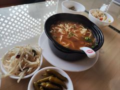 -闫家驴肉老店(华电一校店)