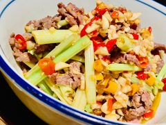 小炒黄牛肉-洞庭土菜小炒馆(易发广场店)