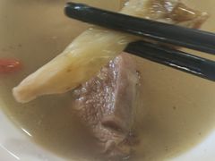 -鲁朗纳麦石锅鸡庄园