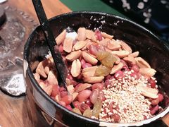 -八月美食小馆(银泰城总店)