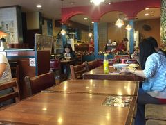 -玛格萝妮比萨屋(陆家浜路店)