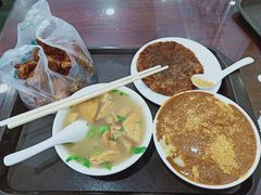 -聚德华天护国寺小吃(甜水园店)