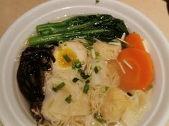 云吞港式汤面-避风塘(宝山万达店)