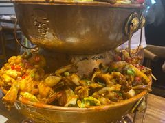 香辣牛肉蛙锅-老佛爷蛙锅•鲜蛙煲(麦凯乐店)