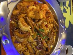 -徐记小怪兽肉蟹煲店(哈西万达金街店)