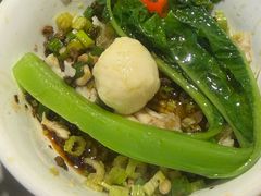 -爱你您·自家鱼塘·活水喷泉鱼火锅(八里店)