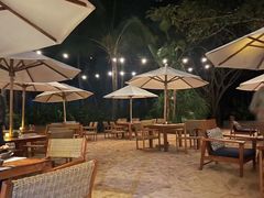 -三亚艾迪逊酒店·海滩烧烤 BARBACOA·现场乐队·浪漫晚餐·烧烤海鲜
