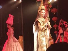 -金东尼人妖秀