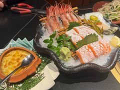-山川小町·极番烧肉(新地假日广场店)