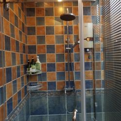 -韵姿美容养生馆