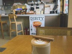 -Reset Coffee 与海咖啡