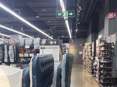 -迪卡侬(大英山店)