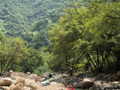 -雅鲁激流探险漂流