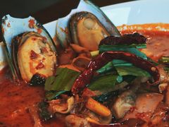 -Chom Cafe and Restaurant