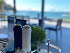 -蔚蓝阁餐厅·Brunch·牛排·威士忌·红酒