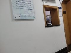 -上海市口腔医院(徐汇院区)