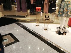 -上海置地广场(南京东路店)