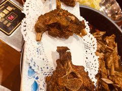 -亿诣蝎府炸酱面羊蝎子火锅(酷车小镇店)
