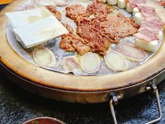 -老姐石板烧烤+铜炭火锅(总店)