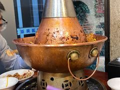 -炉小二铜锅牛蛙•川湘菜(三里屯店)