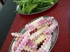 -老石黑山羊毛驴肉火锅(金凯广场店)
