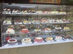 面包甜点陈列柜-85度C(常州武进八佰伴店)