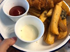 -HELLO 27 意面·沙拉·帕尼尼