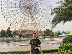 -七彩云南欢乐世界