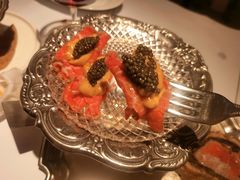 鱼子酱海胆生牛肉-壳里西餐厅Coquille Seafood Bistro(蒙自路店)