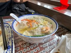 -长人馄饨铺(解放街店)