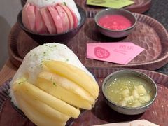 -三出山火锅(南京万象天地店)