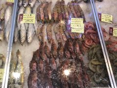 -胖大嫂渔家排档(半边山店)