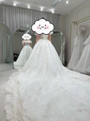 -LOVE SHINE婚纱·红鼎庄龙凤褂·妈妈装定制