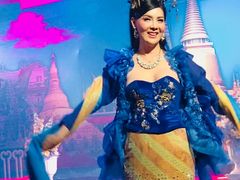 -金东尼人妖秀