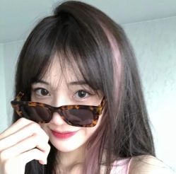 -发泽造型·烫发染发